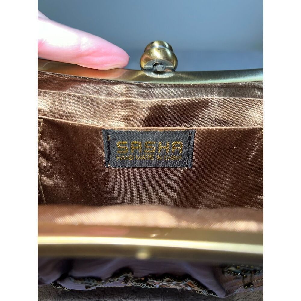 Women’s VTG Floral Clutch Brown with Embroidery - Picture 8 of 12